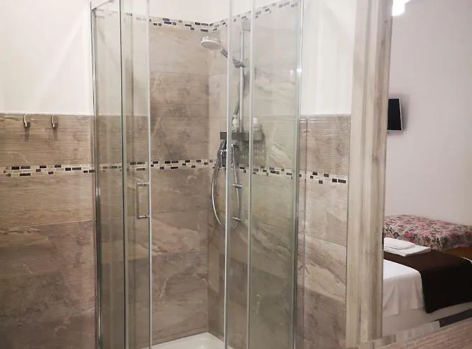 The Royals ローマ