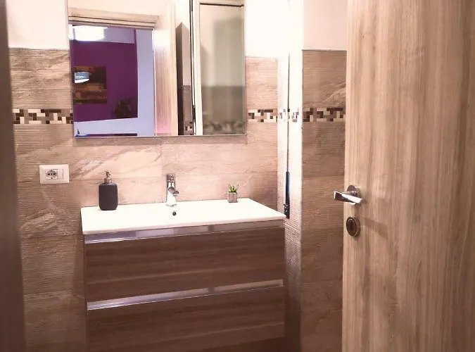 The Royals ローマ